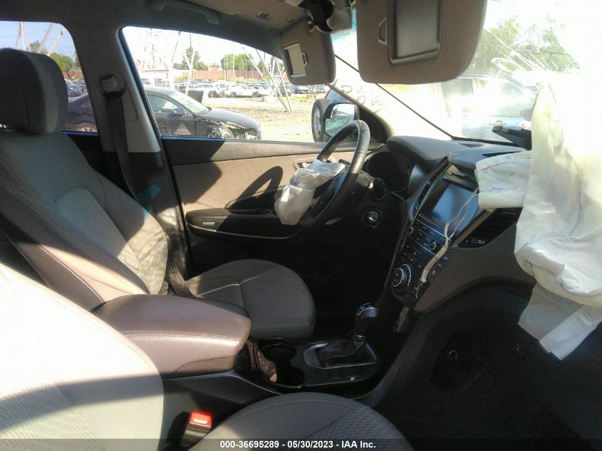 2017 HYUNDAI SANTA FE SE - KM8SMDHF6HU231952