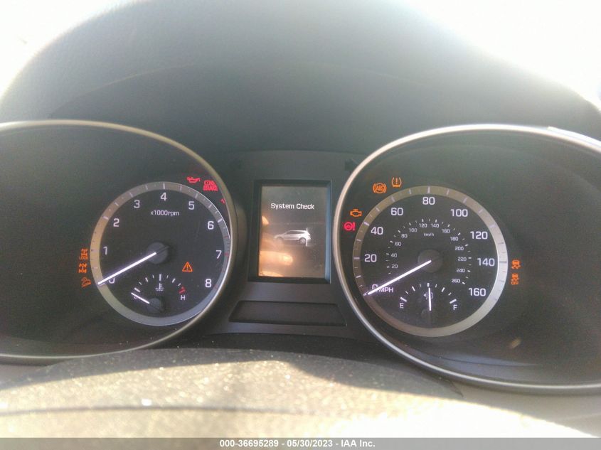 2017 HYUNDAI SANTA FE SE - KM8SMDHF6HU231952