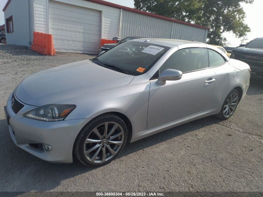 2015 LEXUS IS 250C JTHFF2C21F2532239