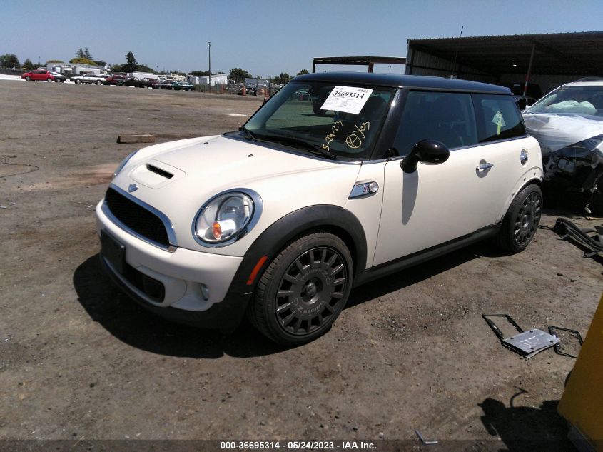 2013 MINI COOPER HARDTOP S - WMWSV3C52DT390992
