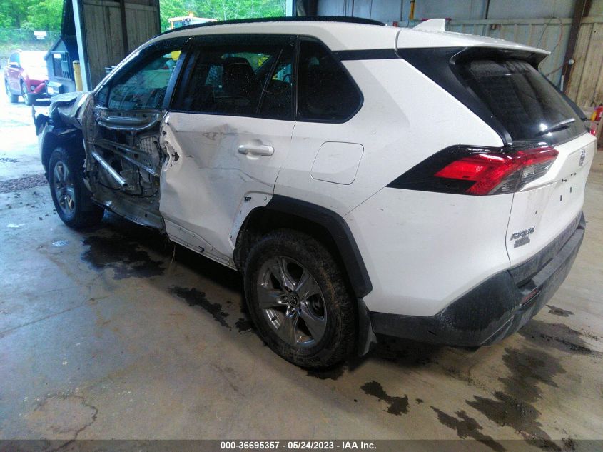 2022 TOYOTA RAV4 XLE - 2T3P1RFV4NC312250