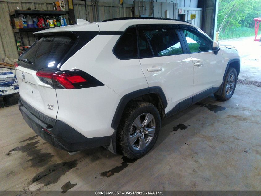 2022 TOYOTA RAV4 XLE - 2T3P1RFV4NC312250