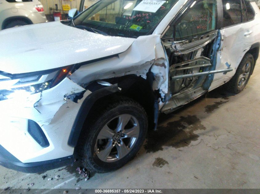 2022 TOYOTA RAV4 XLE - 2T3P1RFV4NC312250