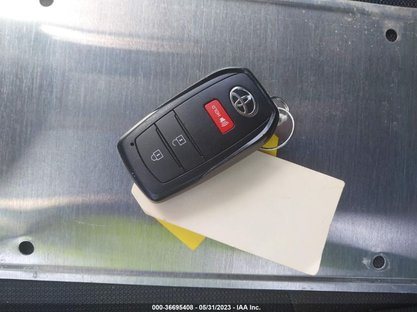 2022 TOYOTA COROLLA CROSS LE - 7MUBAABG1NV035131