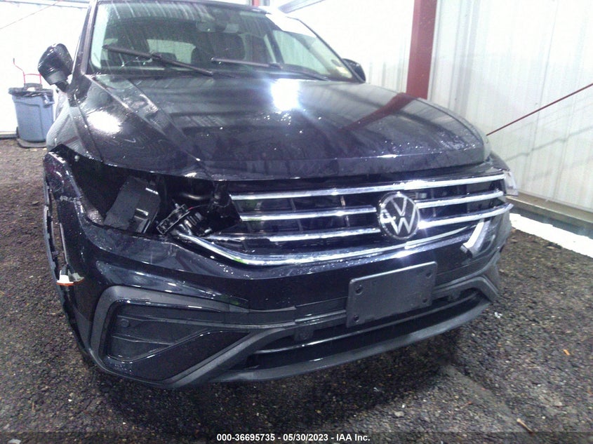 VIN: 3VV3B7AX6NM041735 2022 VOLKSWAGEN TIGUAN SE