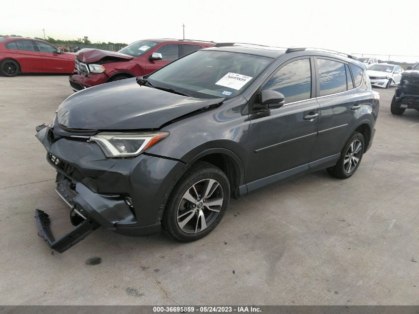 2016 TOYOTA RAV4 XLE - JTMWFREV2GD085587