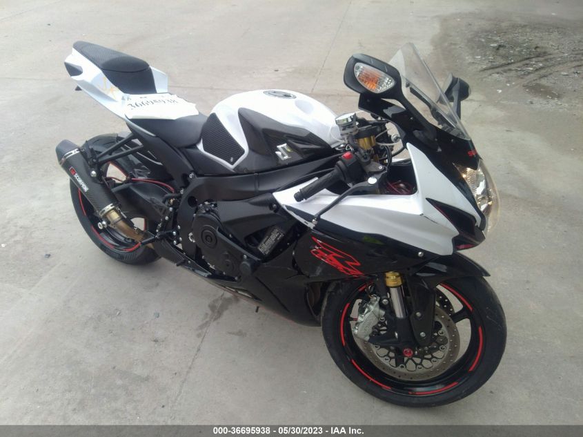 2019 SUZUKI GSX-R750 - JS1GR7MA2K7100685