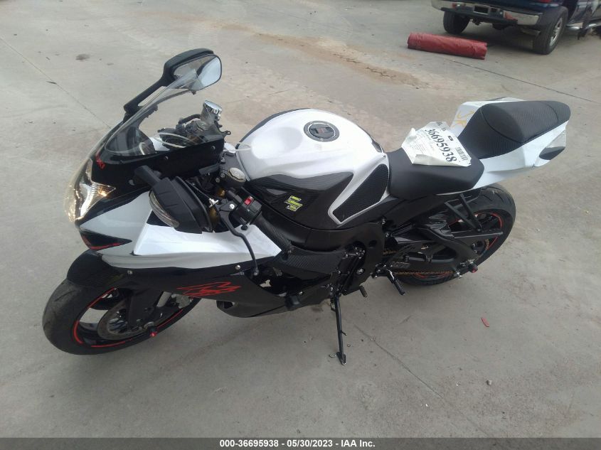 2019 SUZUKI GSX-R750 - JS1GR7MA2K7100685