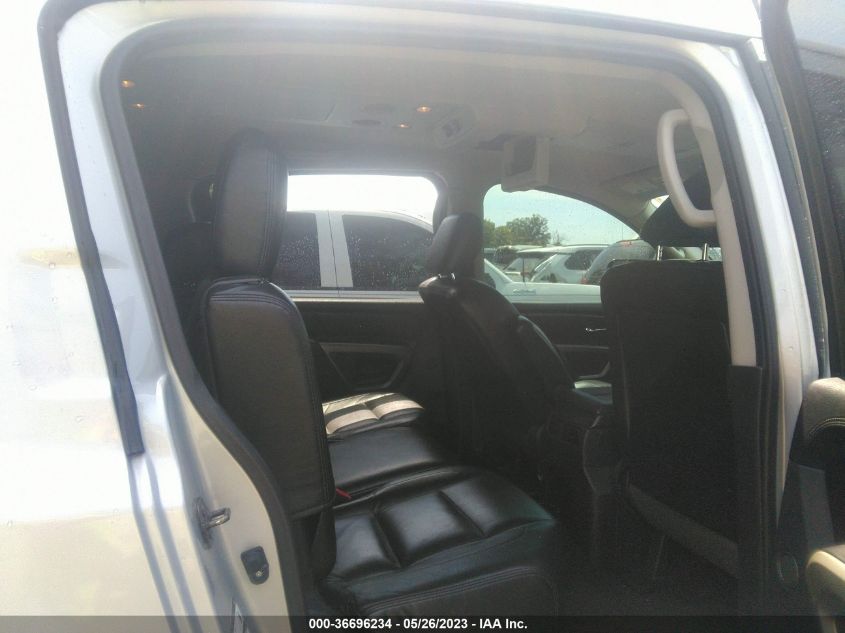 2015 NISSAN ARMADA PLATINUM/SL/SV - 5N1AA0NC6FN610688