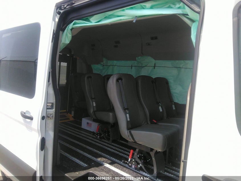 VIN 1FBAX2C81NKA45364 2022 FORD TRANSIT PASSENGER WAGON XL/XLT