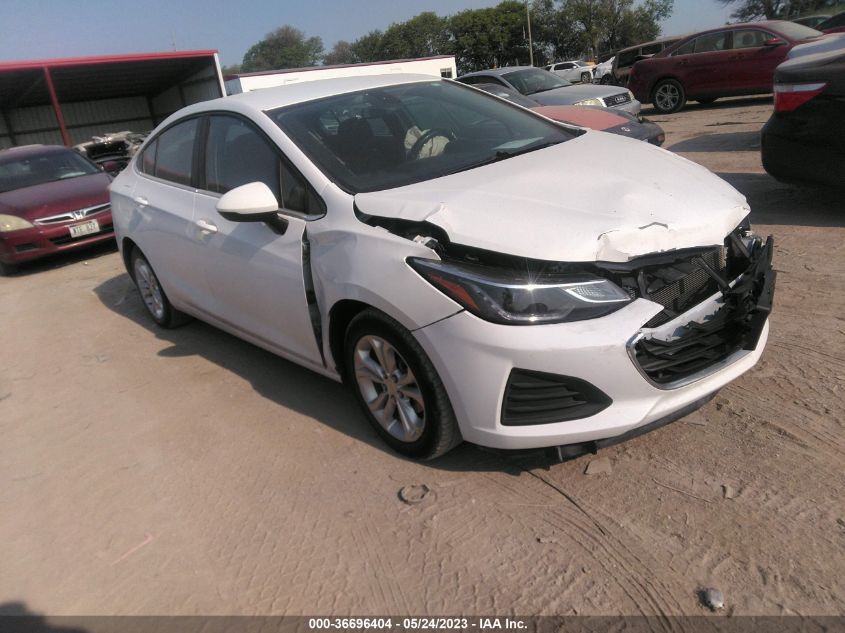 2019 CHEVROLET CRUZE LT - 1G1BE5SM6K7146400