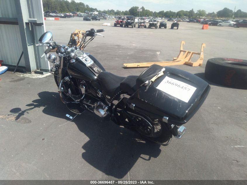 2007 HARLEY-DAVIDSON FLSTC - 1HD1BW5117Y061256