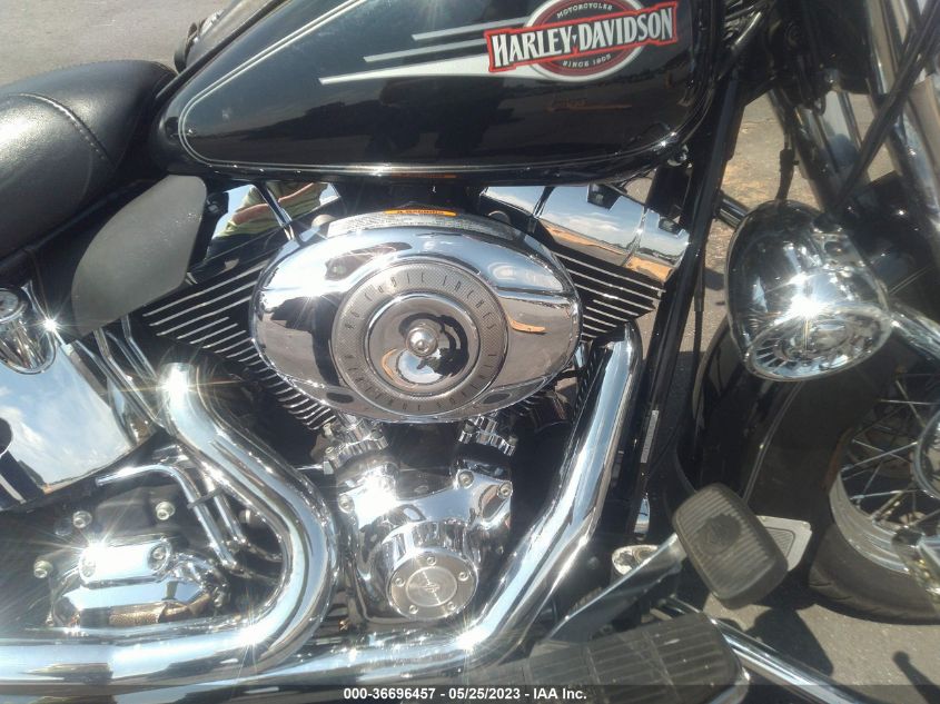 2007 HARLEY-DAVIDSON FLSTC - 1HD1BW5117Y061256