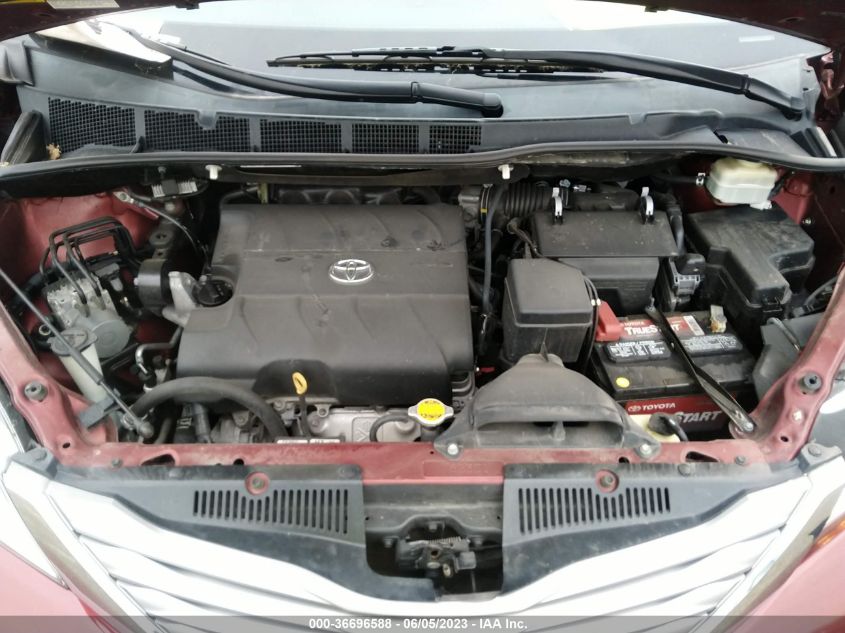 2015 TOYOTA SIENNA LTD/XLE/XLE PREMIUM - 5TDDK3DC5FS126894