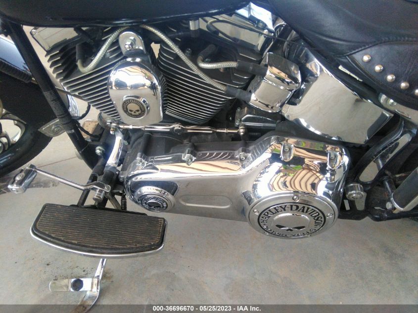 2008 HARLEY-DAVIDSON FLSTC - 1HD1BW5188Y030166
