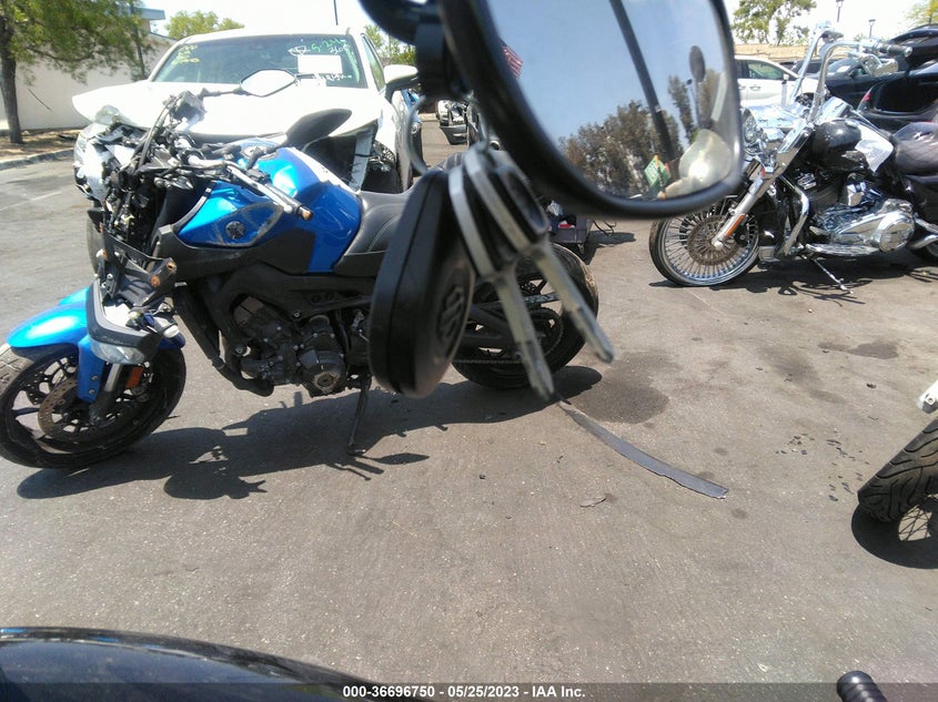 VIN 1HD1YWK29MB063511 2021 HARLEY-DAVIDSON FXLRS