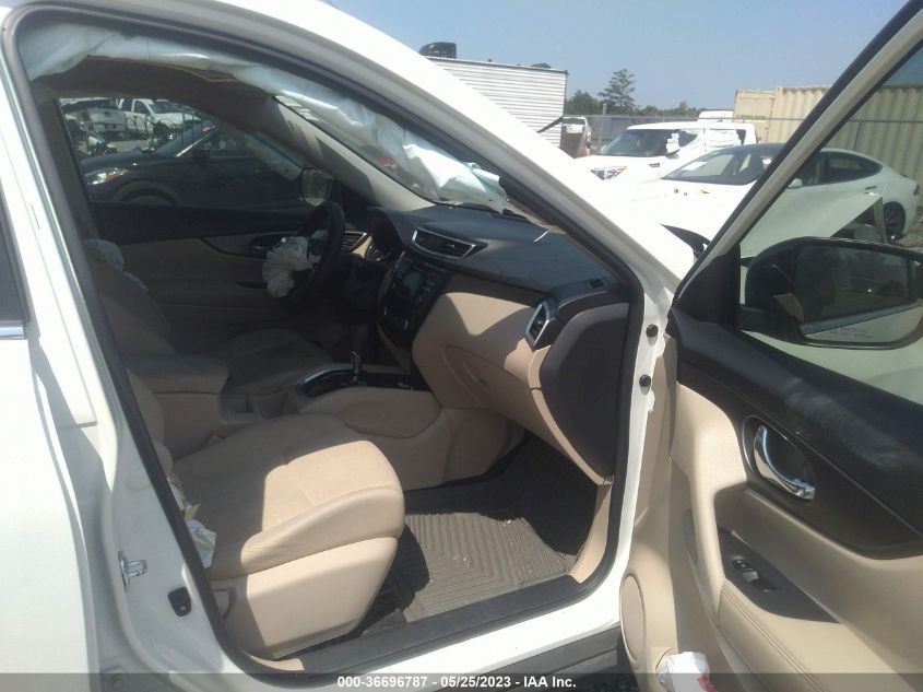 2016 NISSAN ROGUE SV - KNMAT2MT2GP725158