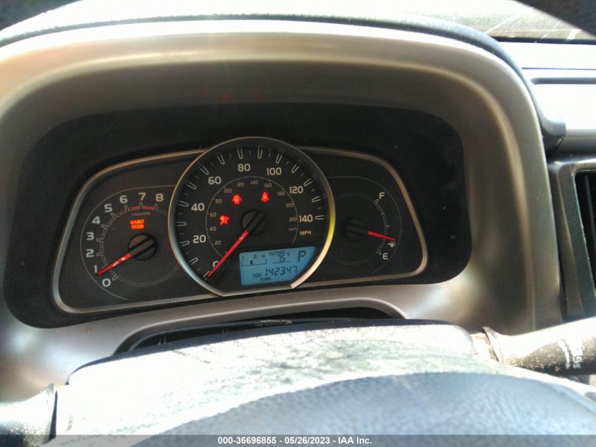2013 TOYOTA RAV4 XLE - JTMRFREV6D5017067