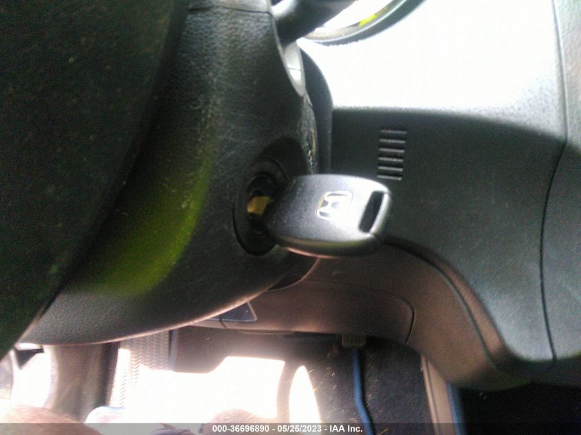 2013 HONDA FIT SPORT - JHMGE8H52DC069970