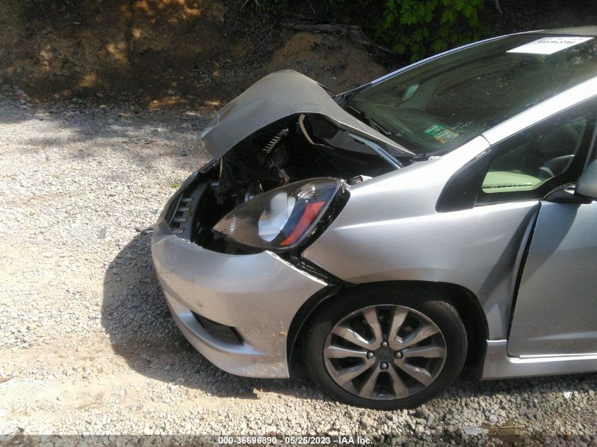 2013 HONDA FIT SPORT - JHMGE8H52DC069970