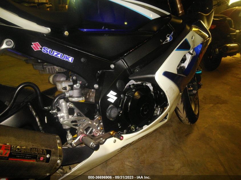 2006 SUZUKI GSX-R1000 - JS1GT76A762101591