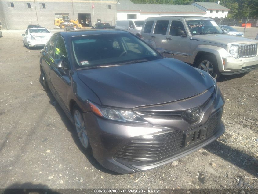 2018 TOYOTA CAMRY LE/SE/XLE/L - 4T1B11HK8JU572117