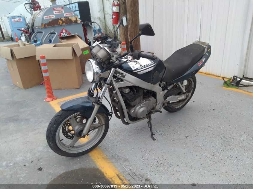2001 SUZUKI GS500 - JS1GM51A312100505