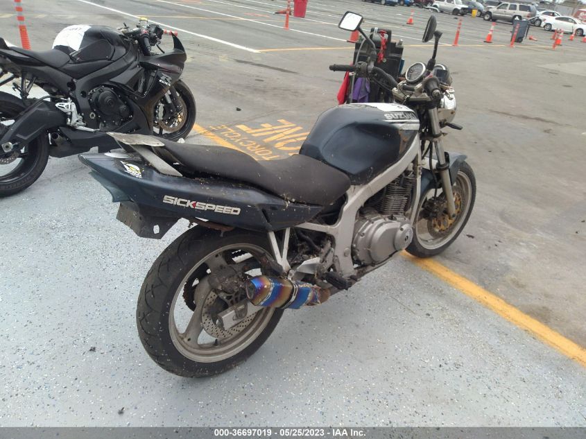 2001 SUZUKI GS500 - JS1GM51A312100505