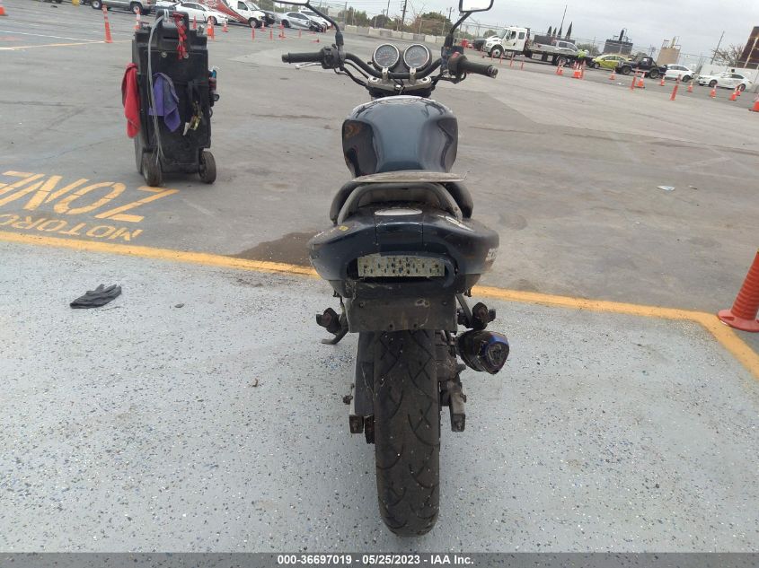 2001 SUZUKI GS500 - JS1GM51A312100505