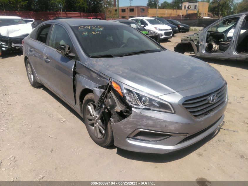 2017 HYUNDAI SONATA SE - 5NPE24AF4HH550925