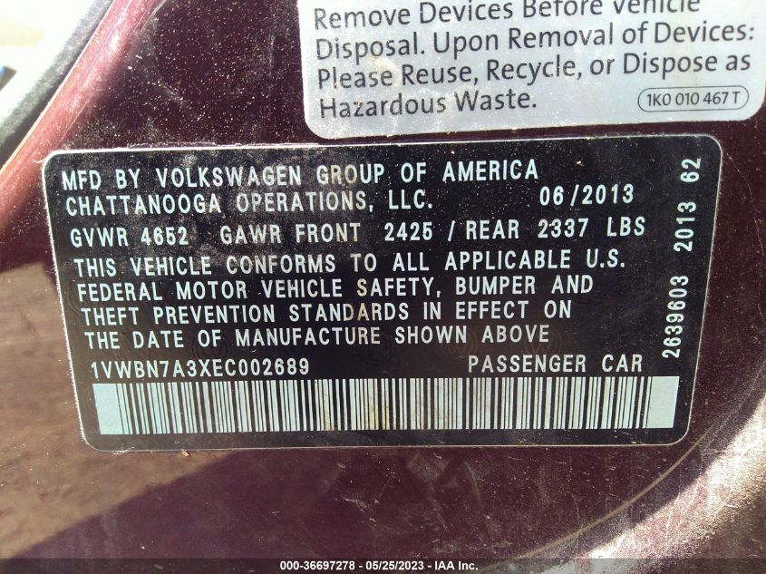 2014 VOLKSWAGEN PASSAT TDI SE W/SUNROOF & NAV - 1VWBN7A3XEC002689