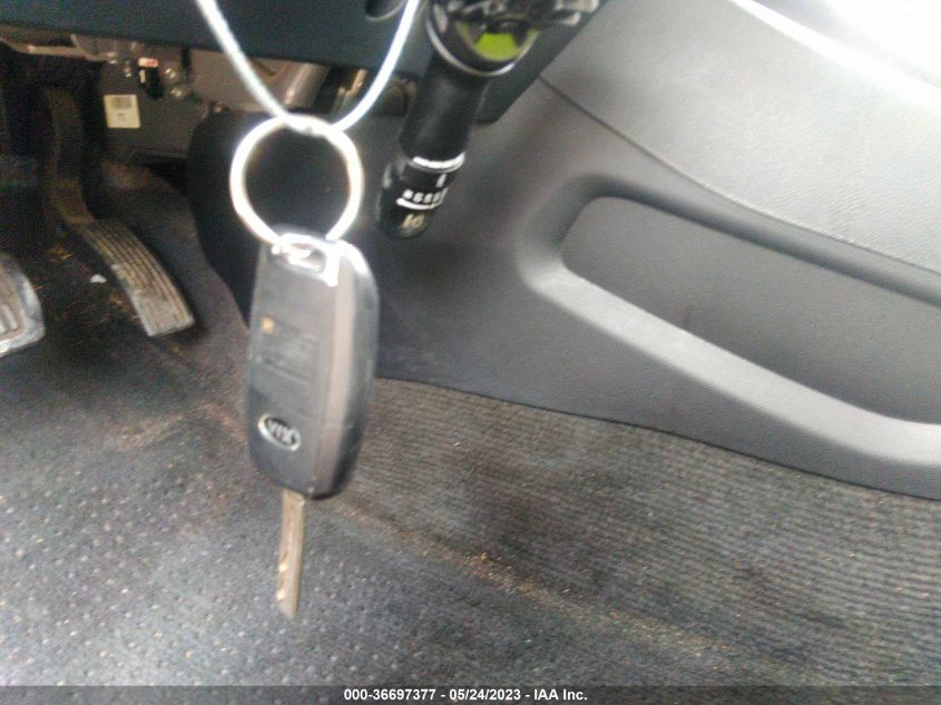 2017 KIA RIO LX - KNADM4A33H6050595