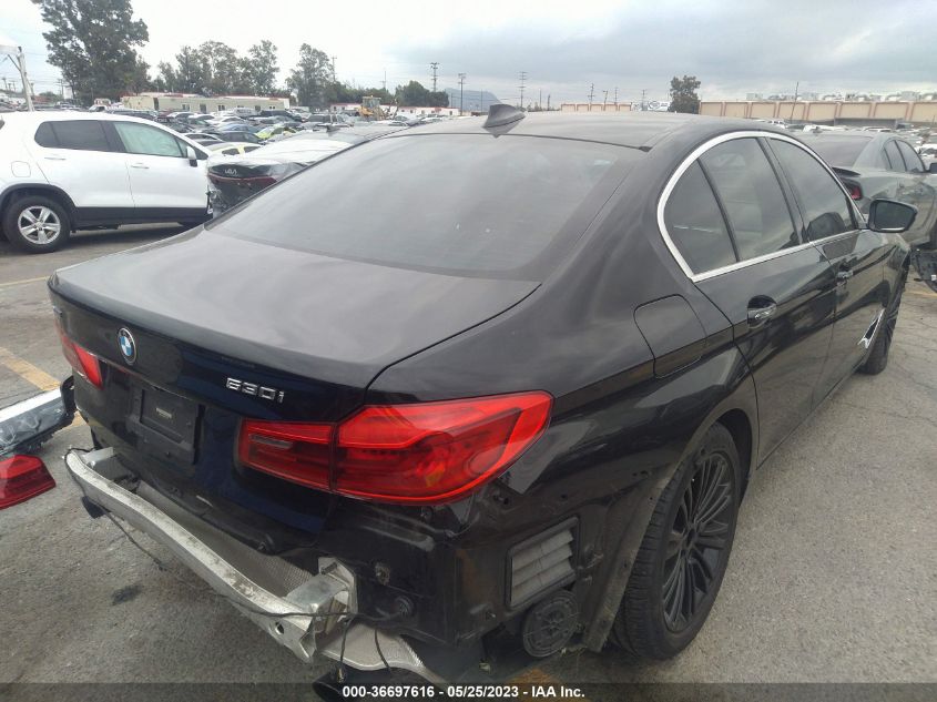 2018 BMW 5 SERIES 530I XDRIVE - WBAJA7C55JWC77078