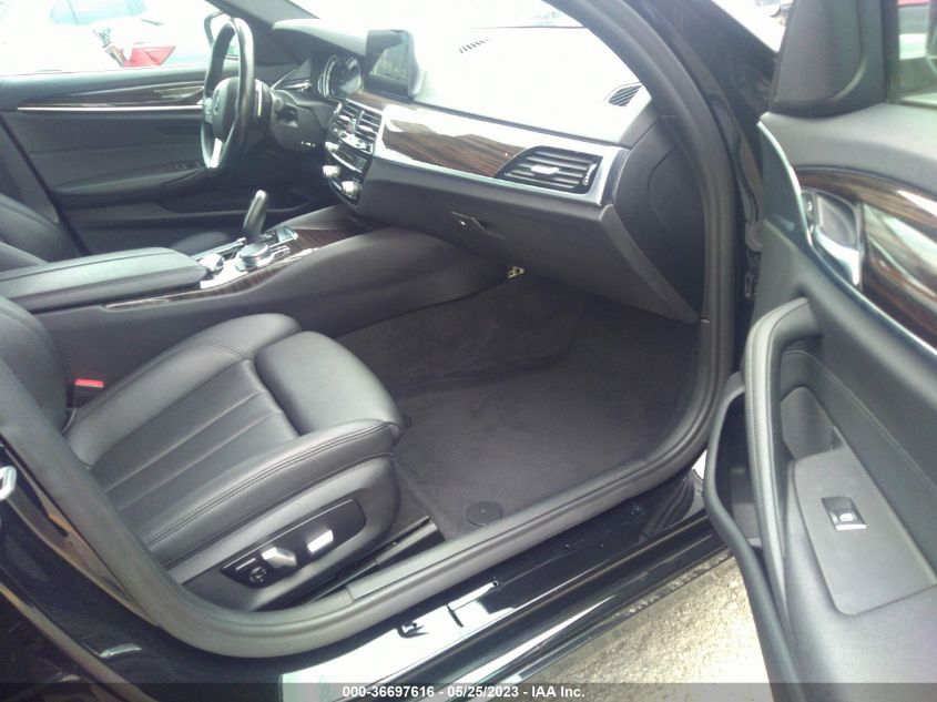2018 BMW 5 SERIES 530I XDRIVE - WBAJA7C55JWC77078