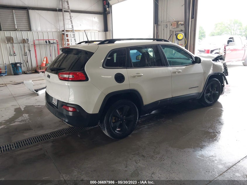 VIN 1C4PJMCX9JD529744 2018 JEEP CHEROKEE LATITUDE