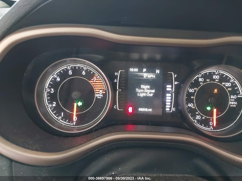 VIN 1C4PJMCX9JD529744 2018 JEEP CHEROKEE LATITUDE