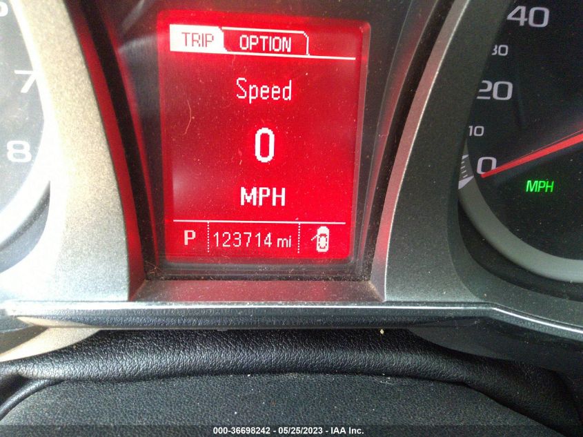 2016 GMC TERRAIN SLT - 2GKFLUE34G6143339