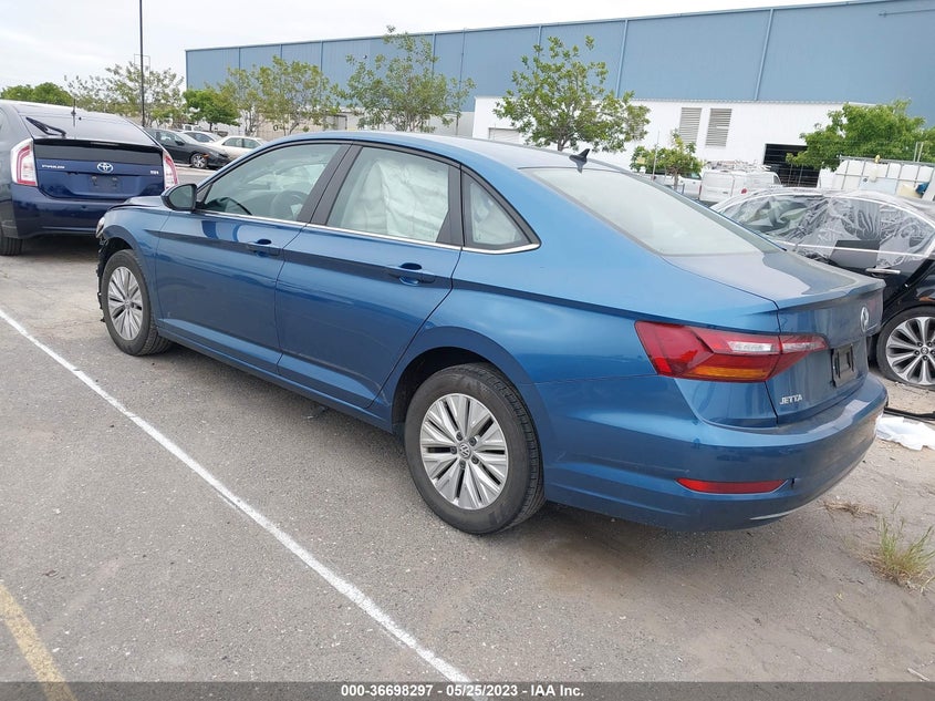 VIN 3VWC57BU5KM030129 2019 VOLKSWAGEN JETTA S/SE/R-LINE