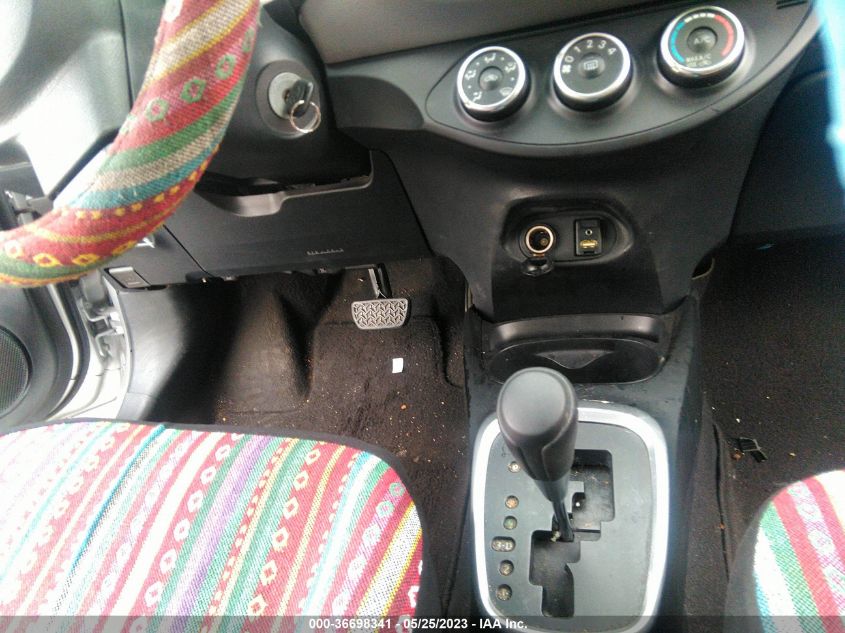 2015 TOYOTA YARIS L/SE/LE - VNKKTUD34FA035288