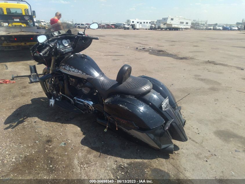 2010 VICTORY MOTORCYCLES CROSS COUNTRY - 5VPDB36DXA3004856