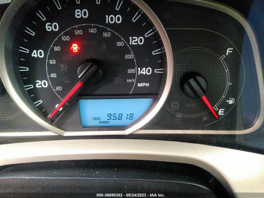 2015 TOYOTA RAV4 XLE - 2T3WFREV2FW139567