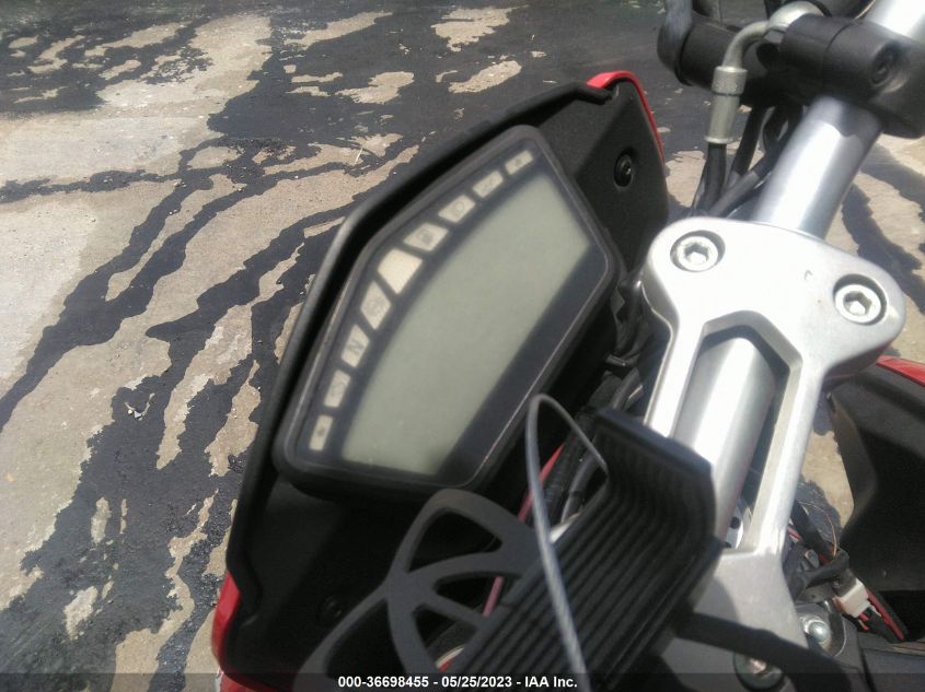 2013 DUCATI HYPERMOTARD HYPERSTRADA - ZDM1YBTS4DB000667