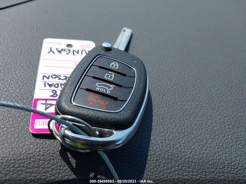 2018 HYUNDAI TUCSON SE - KM8J23A45JU627624