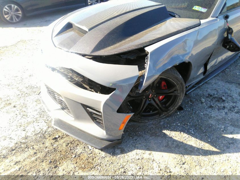 2016 CHEVROLET CAMARO 2SS - 1G1FH1R75G0188302