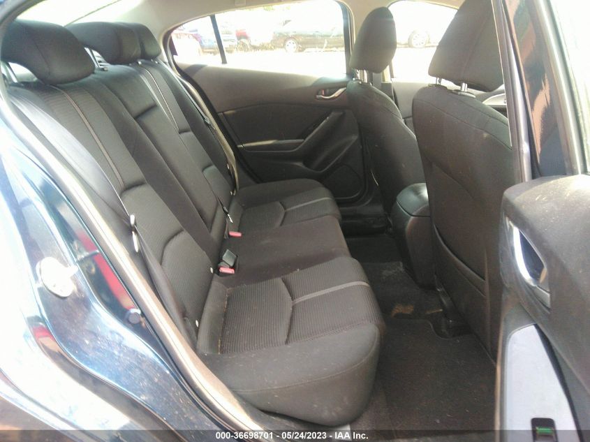 2017 MAZDA MAZDA3 4-DOOR SPORT - 3MZBN1U71HM104381