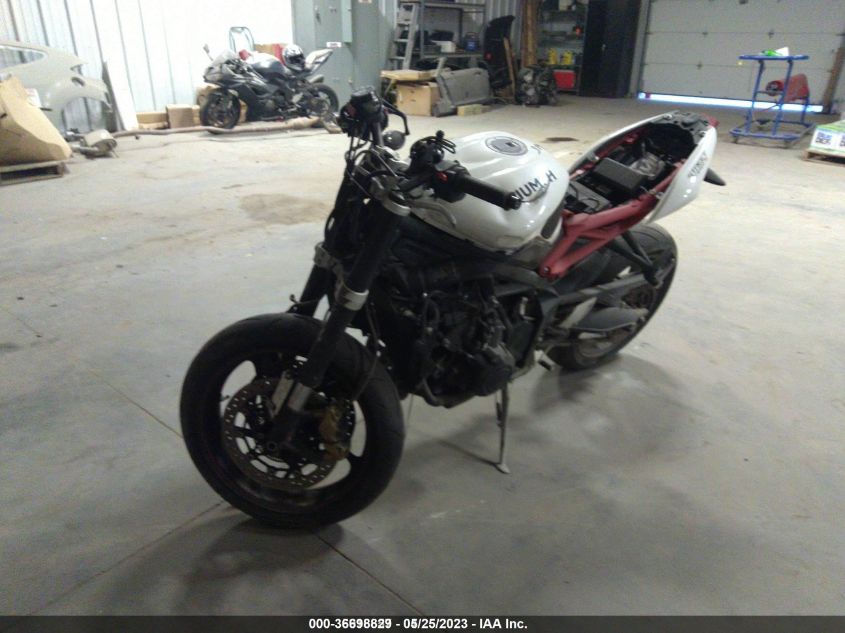 2015 TRIUMPH MOTORCYCLE STREET TRIPLE R SMTL03NE1FT707328