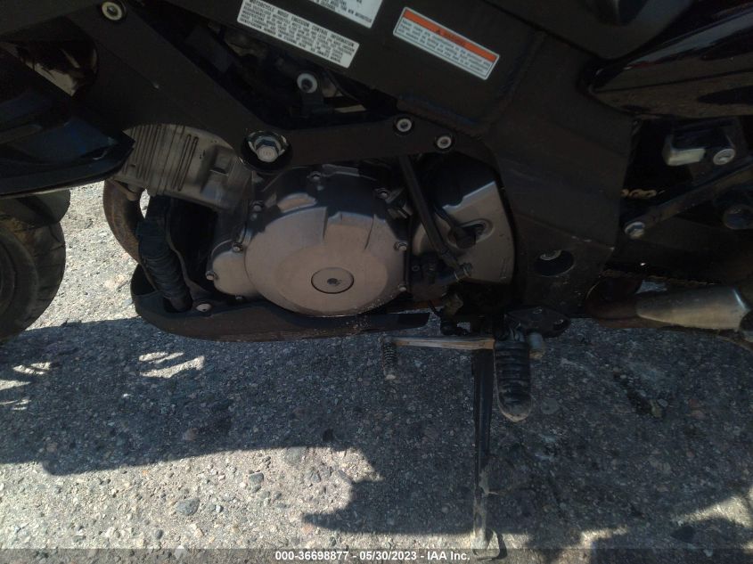 2005 SUZUKI DL1000 - JS1VT53A152101052