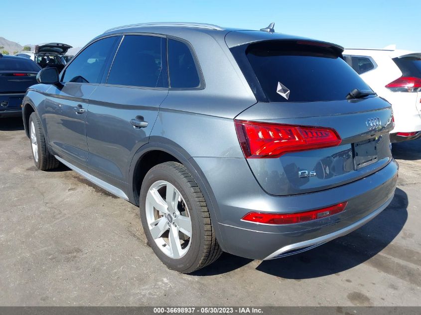 2018 AUDI Q5 PREMIUM/TECH PREMIUM - WA1ANAFY8J2014544