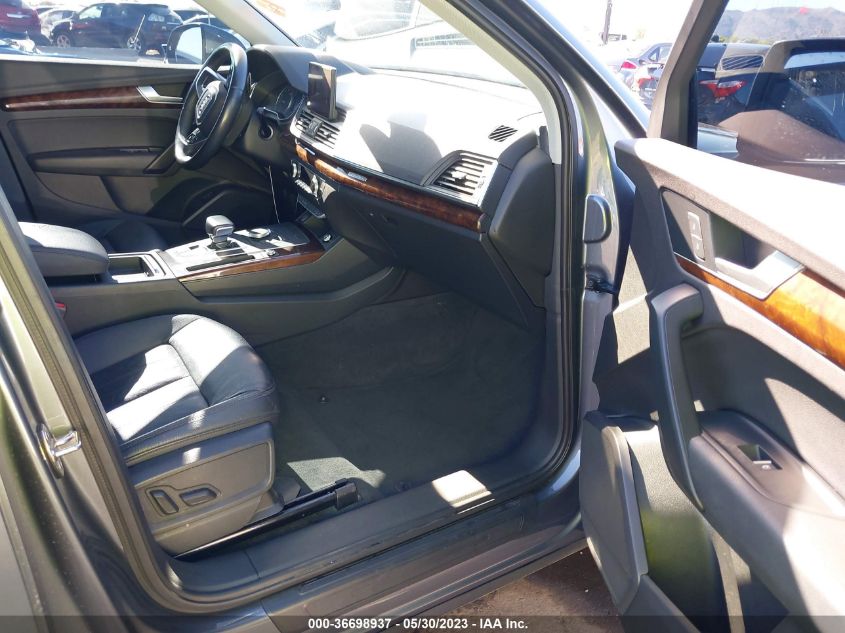 2018 AUDI Q5 PREMIUM/TECH PREMIUM - WA1ANAFY8J2014544