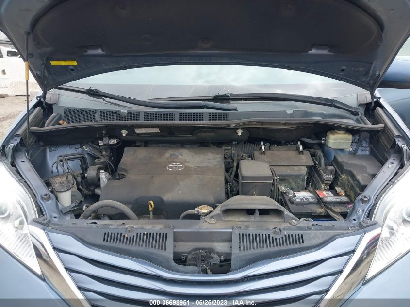 2015 TOYOTA SIENNA LE - 5TDKK3DC4FS640680